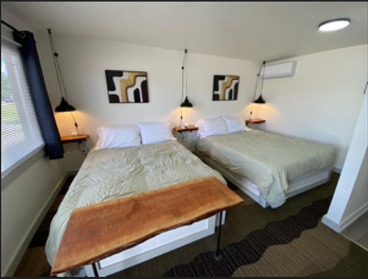 The Silverwood Lodge Athol Екстериор снимка